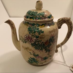 Satsuma Teapot Meiji period dragon handle